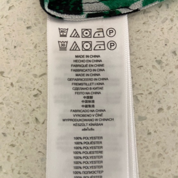 Michael Kors long sleeve blouse. - Picture 5 of 6